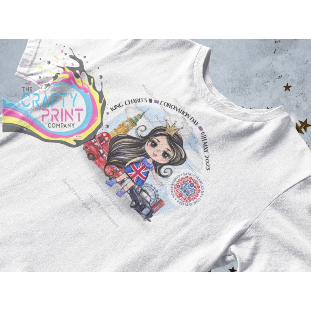 Coronation Girl T-shirt Printed with Logo - Black Hair